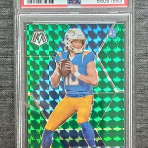 NFL Justin Herbert LOS ANGELES CHARGERS 2020 Panini Mosaic RC (Green) #204 (Graded PSA 10 Gem Mint)